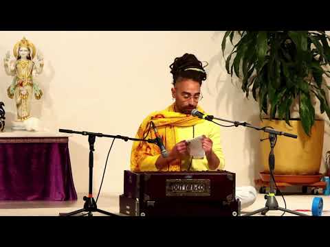 Satsang  - Kirtan, Mantra und Arati mit Momo Nilakantha