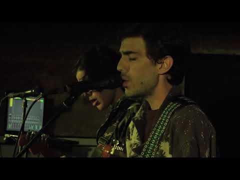 #TarimaÑ | Surf - Gran Radio Riviera (en vivo)