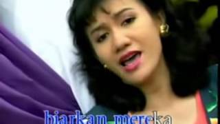 Download lagu Christine Panjaitan - Jangan Simpan Tangismu mp3