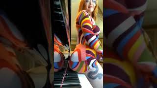 playing keyboard in wrong way #play#keyboard#milf#mallu#bikini#hotgirls#tiktok#fitgirl#mom#drop