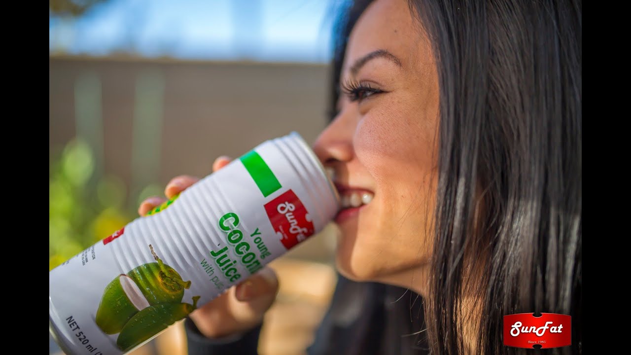 Sunfat Coconut Juice a refreshing reminder of simpler times (Vietnamese)