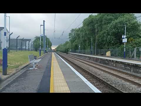 37 116 and 37610 on Mossend to Mossend