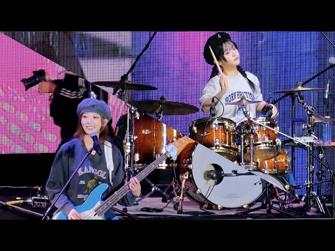 QWER 쵸단 마젠타 Full직캠 / 251019 MADLY MEDLEY / #QWER #Fancam #쵸단 #마젠타