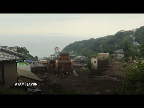 Japón: Decenas de desparecidos tras deslave; 4 muertos