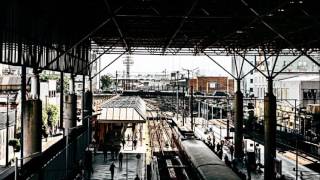 LOOMY ft. KLAU KONDOR / LA VITA VA