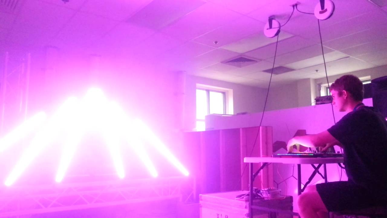 Promotional video thumbnail 4 for LED-Orange Projection Mapping