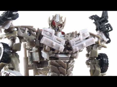 Video Review of the Transformers 3 Dark of the Moon (DOTM) Voyager Class Megatron