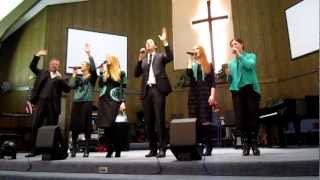 The Collingsworth Family - Tell The Mountain