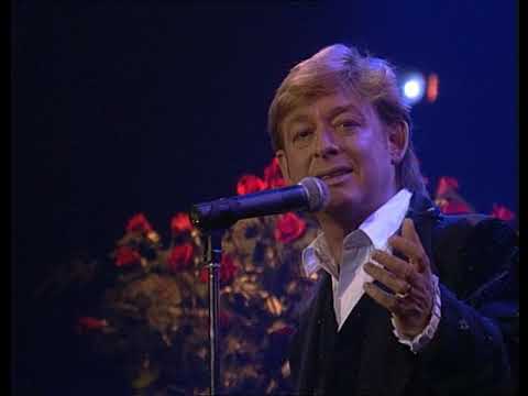 12 Benny Neyman - Dat Moet Toch Gaan (Live) 10 Jaar Theaterconcerten