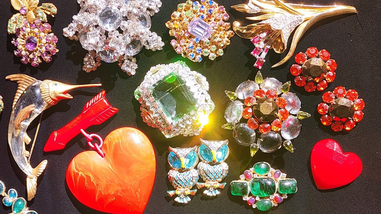 VERY IMPORTANT Vintage COSTUME JEWELRY Designer Rhinestone COLLECTION unboxing 