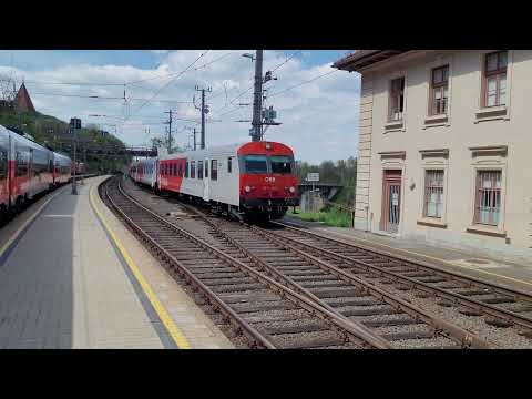 Einfahrt des Regionalexpress 1981 am 29.04.2022 in Spielfeld-Straß
