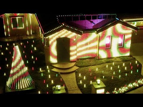 Peace Family Light Show - Featured on ABC's Great Christmas Light Fight