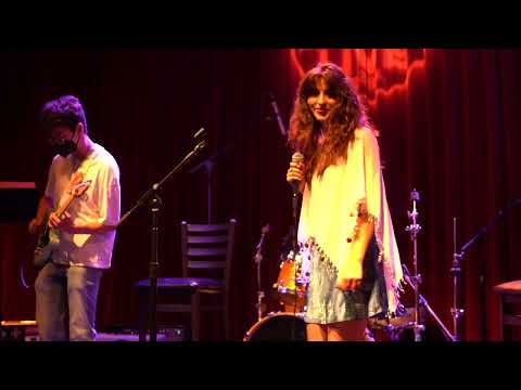 "brazil" by declan mckenna - performance cover