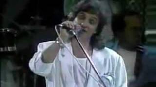 Un Millon de Amigos -Roberto Carlos-.wmv