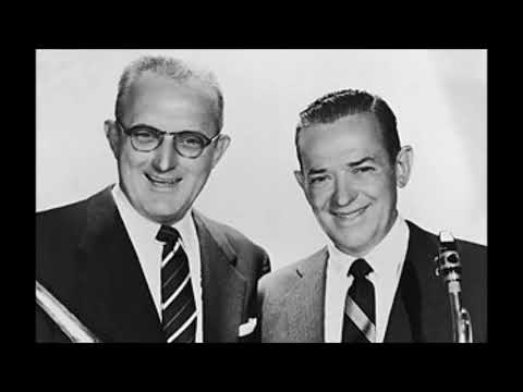 The Dorsey Brothers - My Dog Loves Your Dog