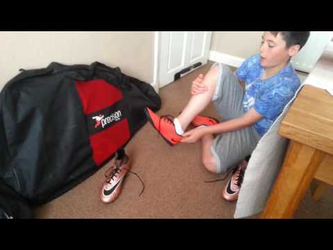 Nike Hypervenom Phantom 2 Liquid Bronze un-boxing