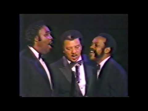Ten Commandments Of Love (LIVE)  - Harvey & The Moonglows