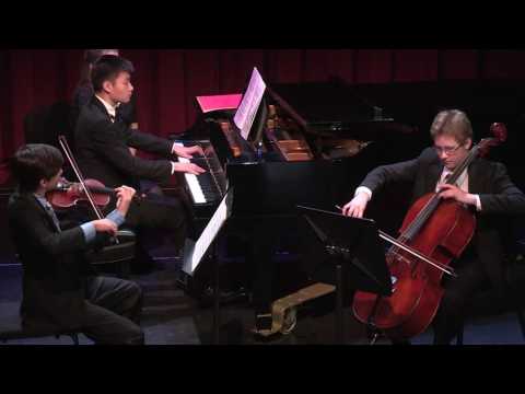 Trio Giusto ~ Bloch, 3 Nocturnes, III. Tempestoso