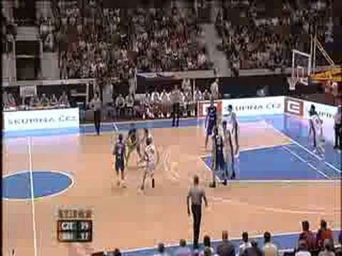 Lukas Kotas dunk - Czech Republic vs. Bosna
