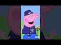 Police Officer Peppa Catches Robber