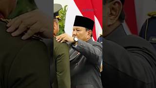 Download lagu The Moments Prabowo Pins Rank on Deputy Commander of the TNI Maruli Simanjuntak mp3 Download lagu The Moments Prabowo Pins Rank on Deputy Commander of the TNI Maruli Simanjuntak mp3
