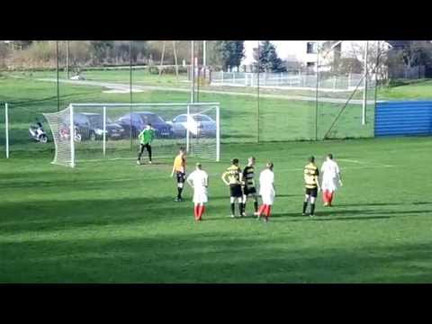 Raba Niedary:Korona Niedzieliska-19.10.2014 (rzut karny)