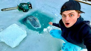 Download lagu I Caught a Dangerous Monster Trapped Under The Ice! mp3