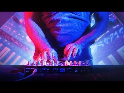 Arturia MicroFreak 25-Key Algorithmic Synthesizer 2019 - Present - Black image 4