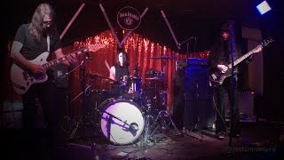 The Stargazer Lilies (Bar Loreto, Chile, Enero 2017)