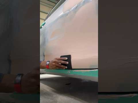 Smooth Body Filler On Curves #autobodyrepair #autobodywork #autobodypaint
