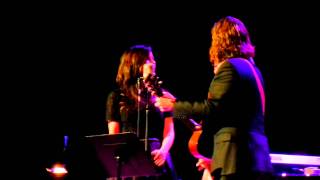 The Civil Wars and Emmylou Harris sing &quot;The First Noel&quot;