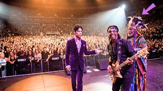 Bootsy Collins Crashed Prince's Concert With ENTIRE P Funk Crew - What Happened SHOCKED 95,000 Fans