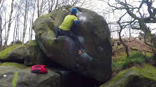 Video thumbnail de T Crack, 7b. Peak District