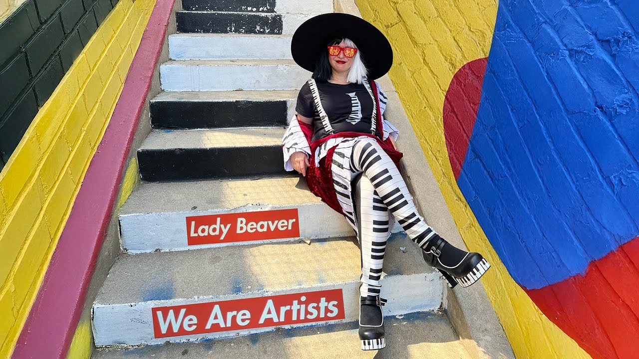 Lady Beaver - We Are Artists