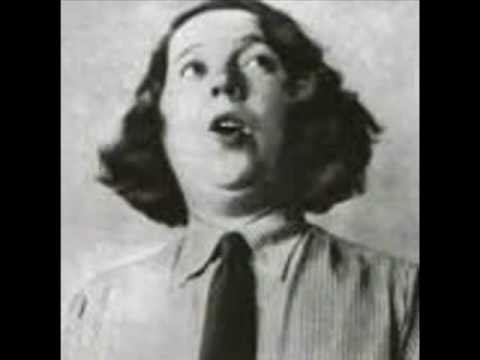 Claire Waldoff - Wat Braucht Der Berliner Um Glücklich Zu Sein