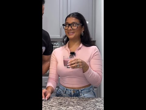 El vino rojo con leche condensada tienen un sabor increíble 😳 ? Receta de: #LifeHack #wine #pa