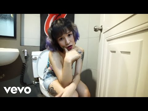 M U Z E - Oh No! (Official Music Video) ft. First RDFX