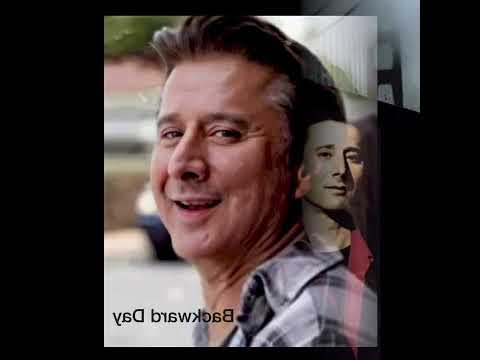 …Steve Perry…yrreP evetS