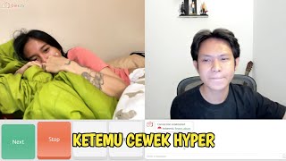 Download lagu CHAT WITH A HYPER GIRL REALLY MAKES YOU LOSE FOCUS mp3