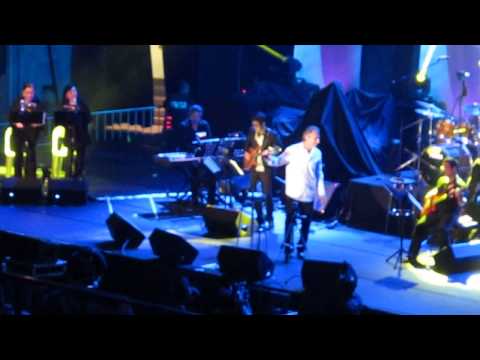 Take this Love - Joe Pizzulo (Sergio Mendes) Live in Manila 2013