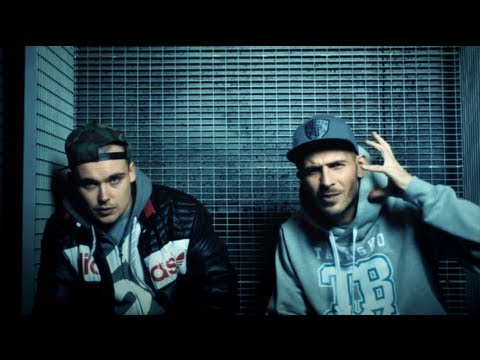 O.S.T.R. & Hades - Psychologia tłumu - feat. Sacha Vee (HD)