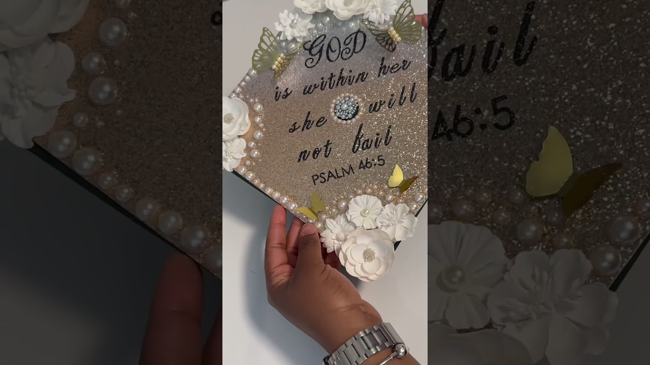 Decorating my graduation cap