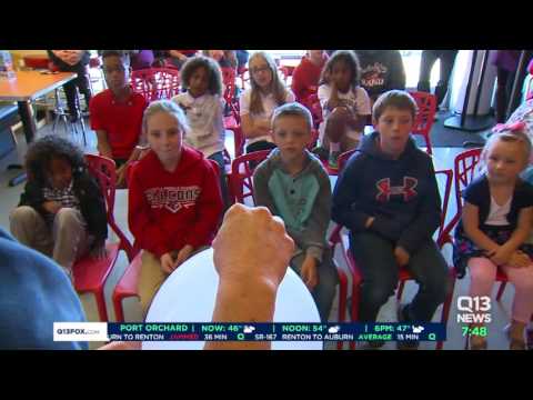 Local ice cream shop uses the sweet treat to teach kids science
