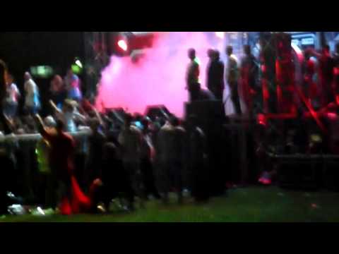 Unikkatil Flet Per Veten Dhe Qeni Le Mas Miri