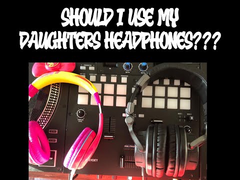 The time I borrowed my daughters headphones to go Live. (2 hours of LIVE unrehearsed blends).