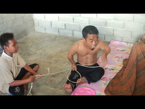 suami-kurang-ajar-anak-bar-bar-komedi-lucu