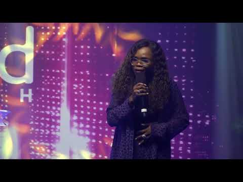 VICTORIA ORENZE - I GET BACKING (LIVE MINISTRATION @HIGHLAND CHURCH)