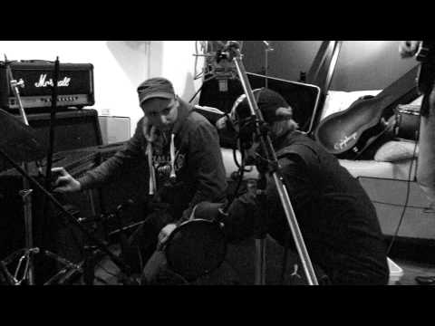 Earthworks Studios. Dirty Thursday