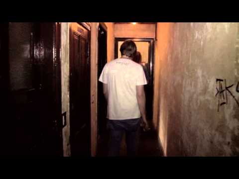 Salon Zur Wilden Renate Berlin (Real Scenes)