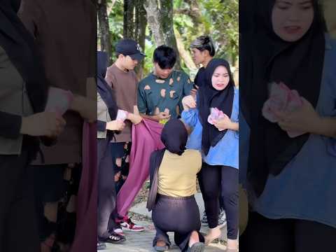 Terima cinta itu karena ketulusan hati bukan karena harta #shorts #youtubeshorts #drama